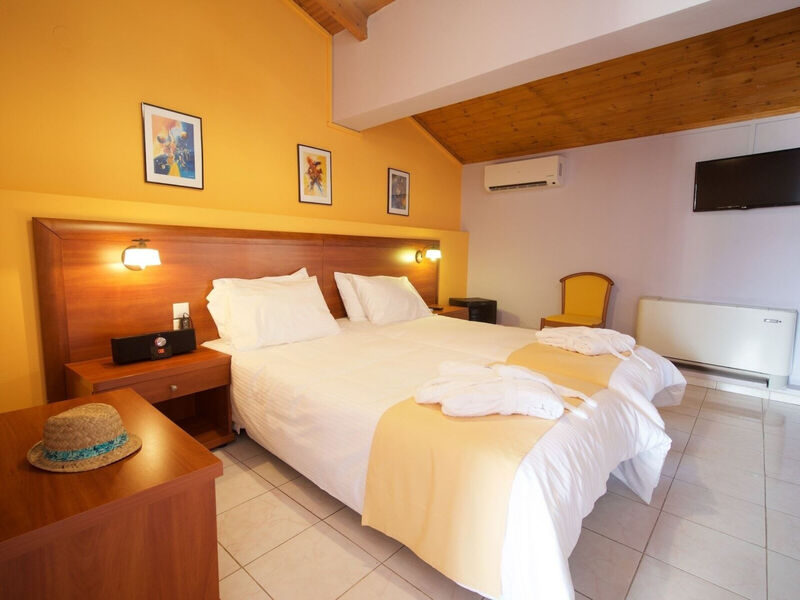 Mirabel City Center Hotel