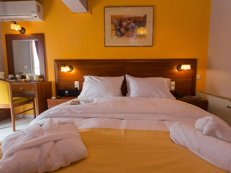 Mirabel City Center Hotel