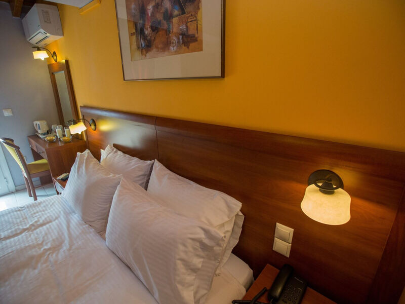 Mirabel City Center Hotel