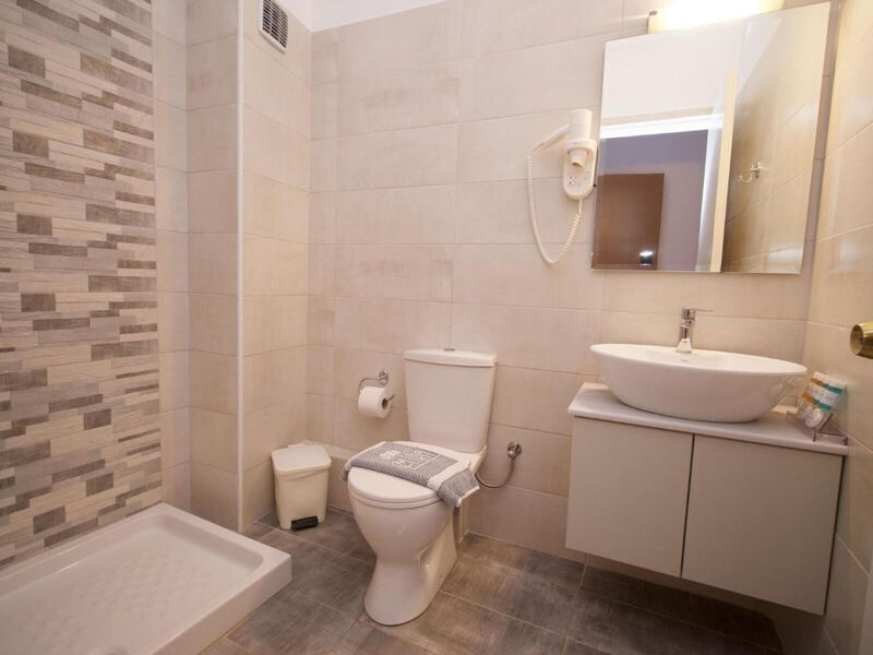 Mirabel City Center Hotel