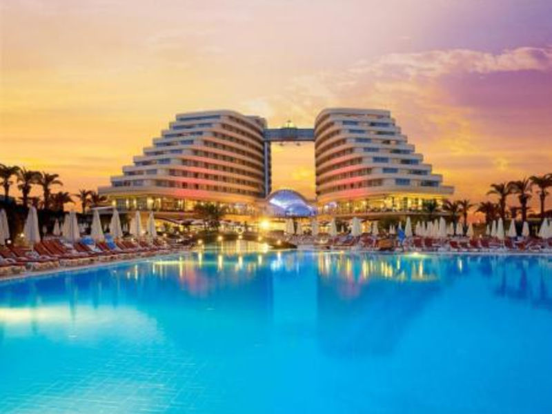 Miracle Resort
