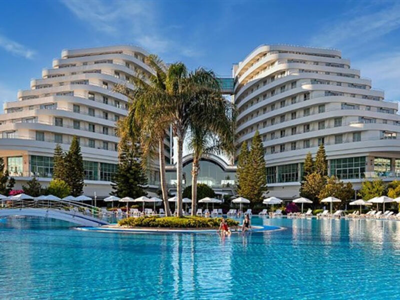 Miracle Resort