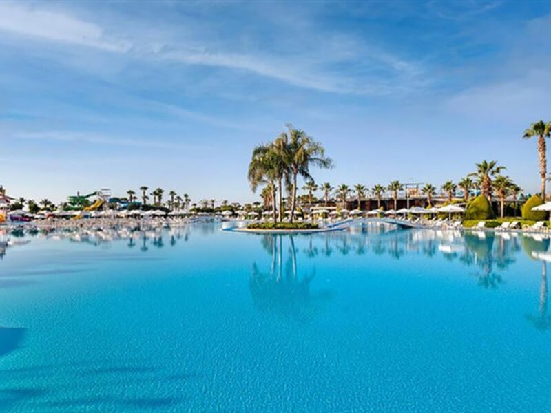 Miracle Resort
