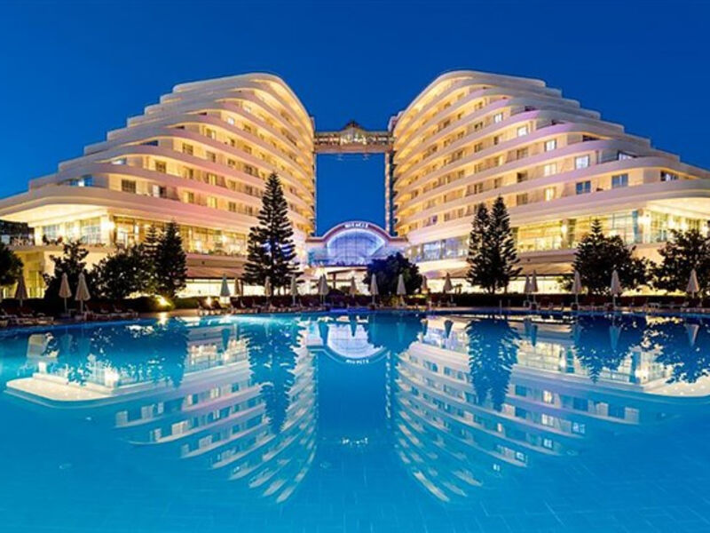Miracle Resort