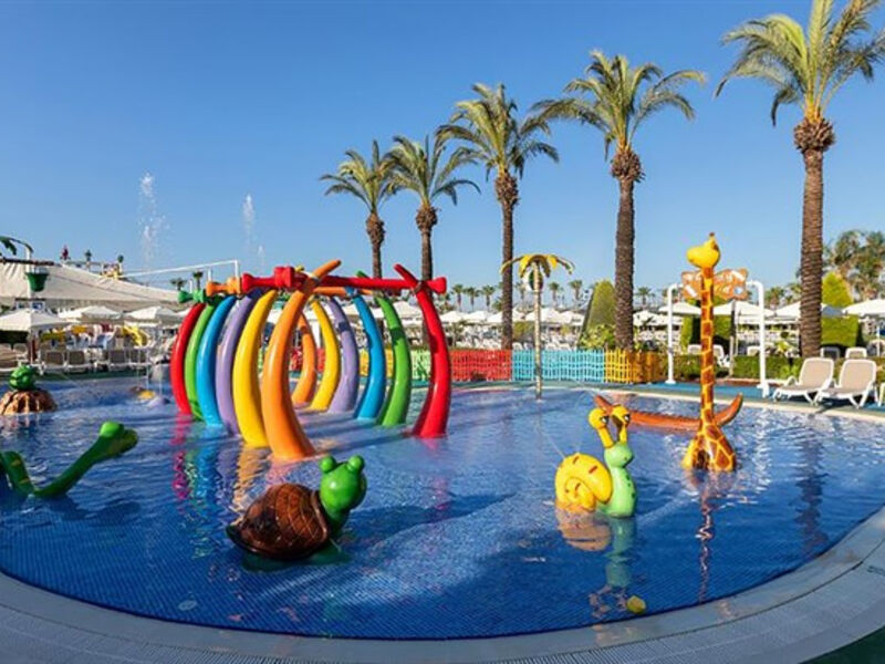Miracle Resort