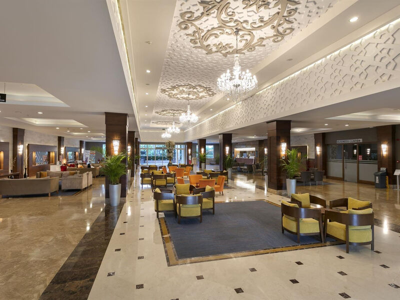 Miracle Resort