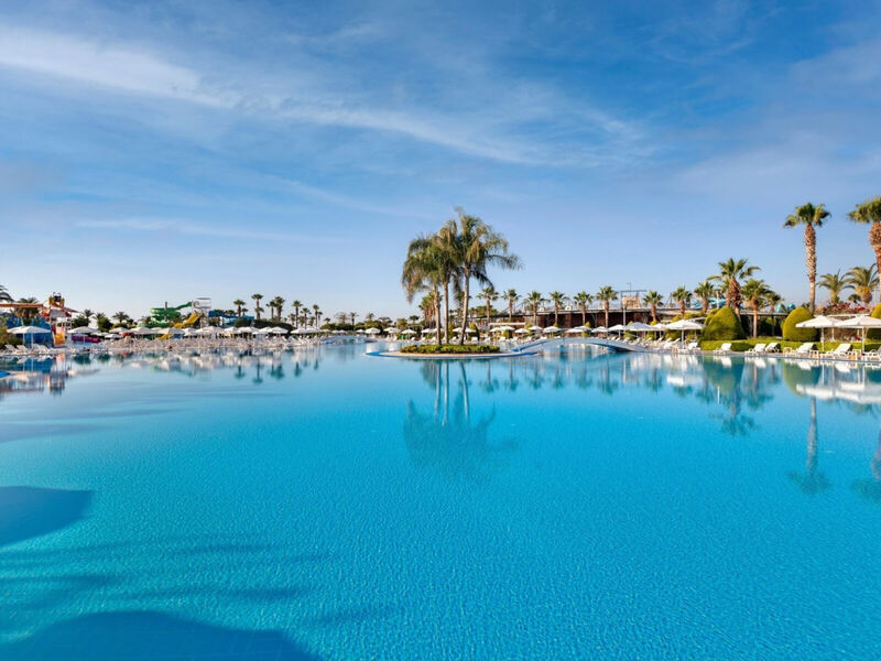 Miracle Resort