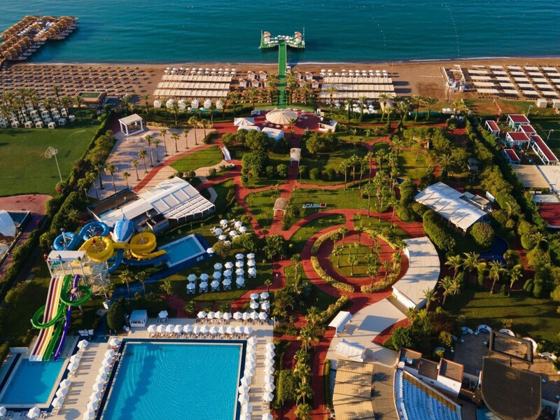 Miracle Resort