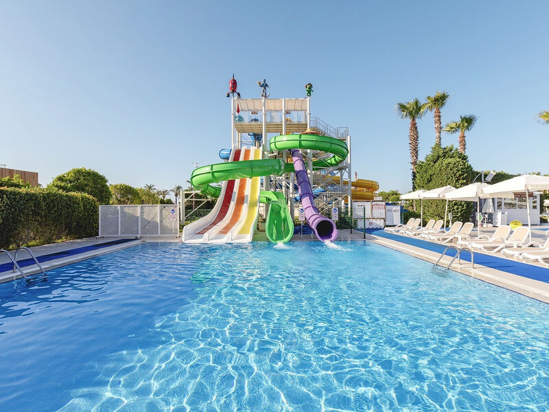 Miracle Resort