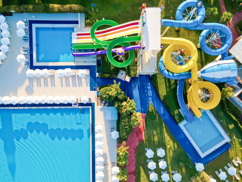 Miracle Resort