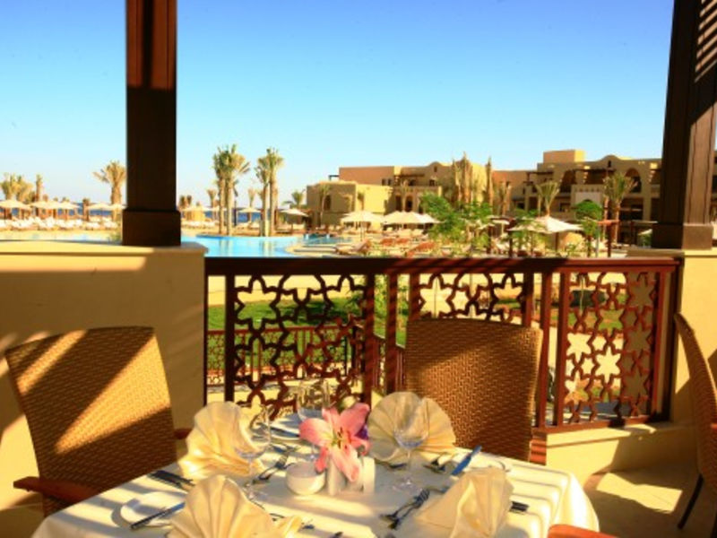 Miramar Al Aqua Beach Resort