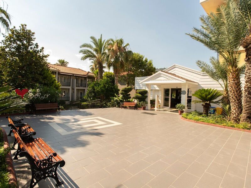Miramor Garden Resort
