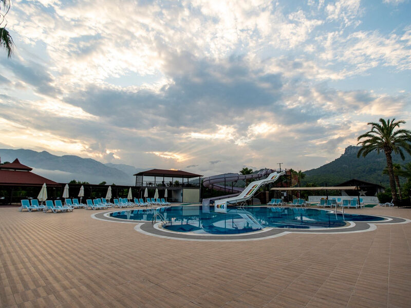 Miramor Garden Resort