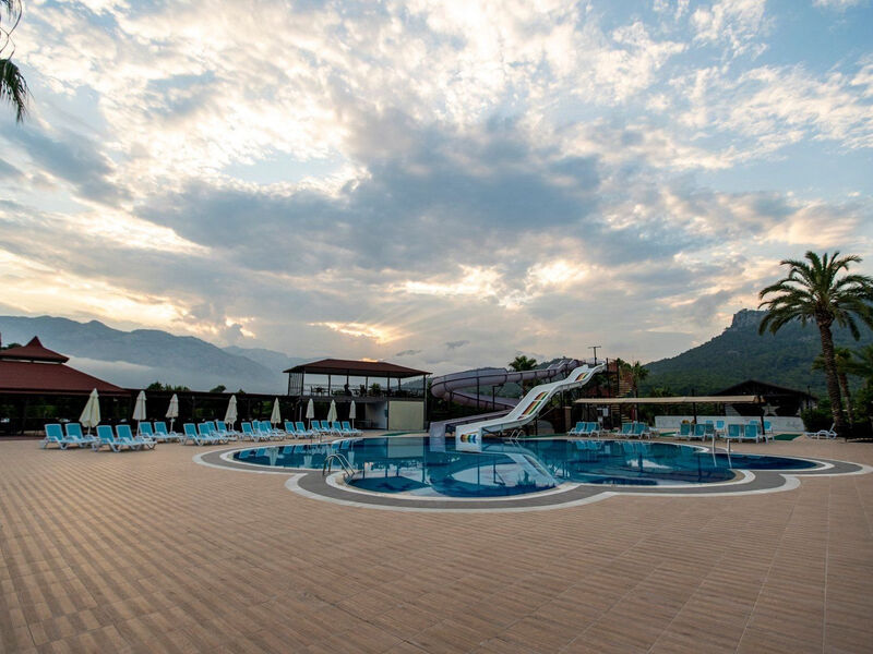 Miramor Garden Resort