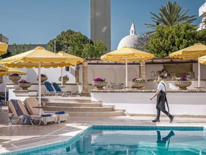 Mitsis Petit Palais Beach