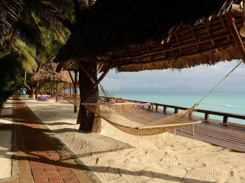 Mnarani Beach Cottages