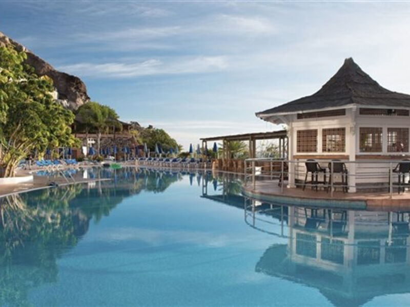 Mogan Princess & Beach Club