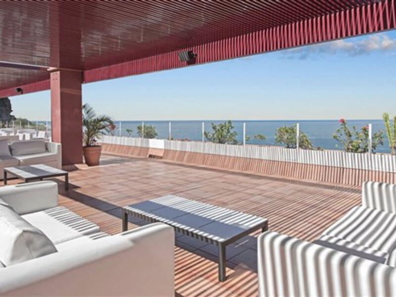 Mogan Princess & Beach Club