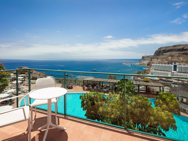 Mogan Princess & Beach Club