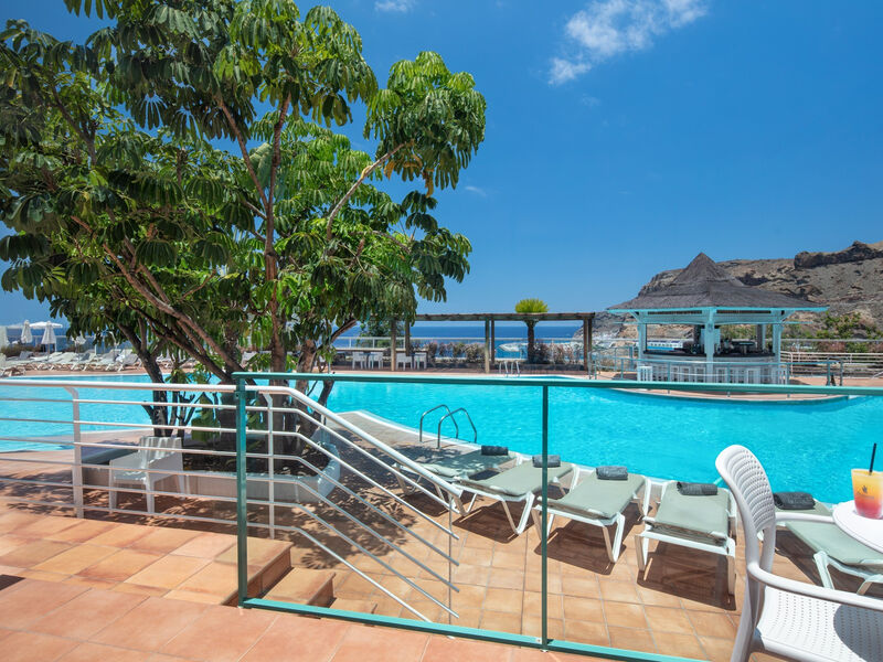 Mogan Princess & Beach Club