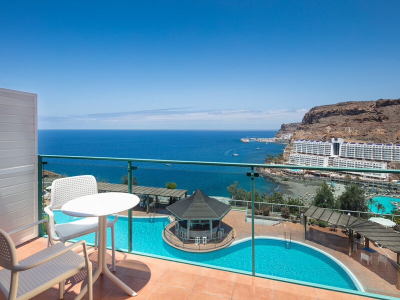 Mogan Princess & Beach Club