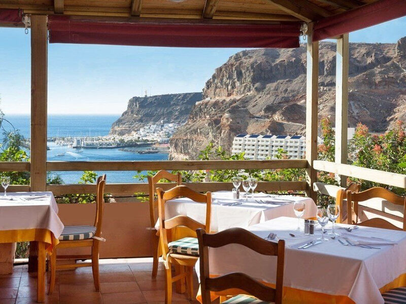 Mogan Princess & Beach Club