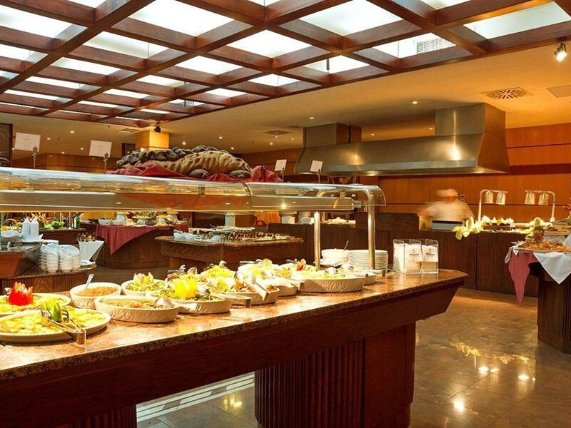 Mogan Princess & Beach Club