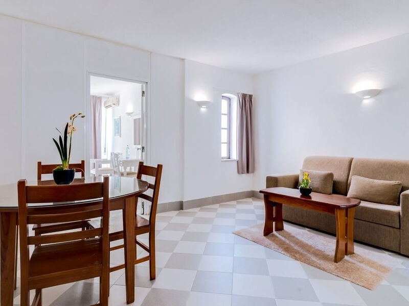 Monica Isabel Beach Club