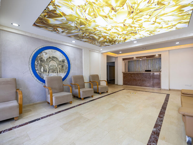Moonlight Hotel