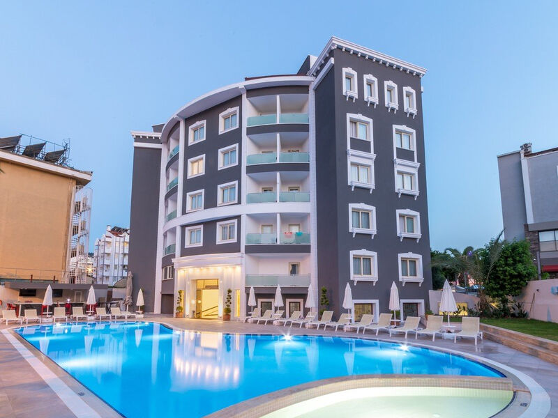 Motto Premium And Spa