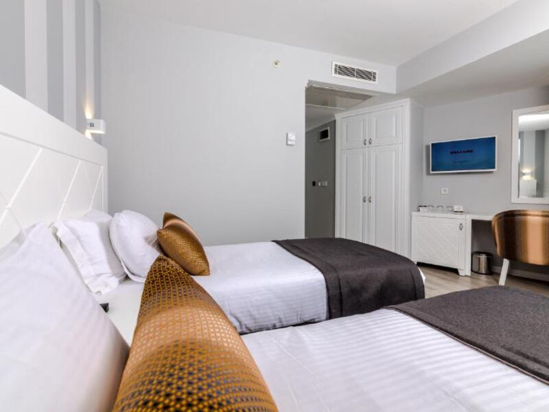 Motto Premium And Spa