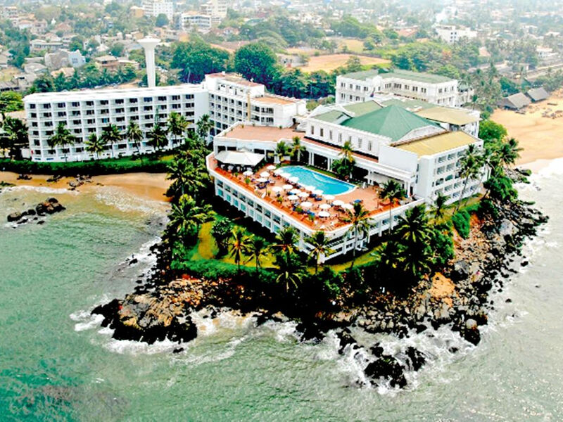 Mount Lavinia Beach