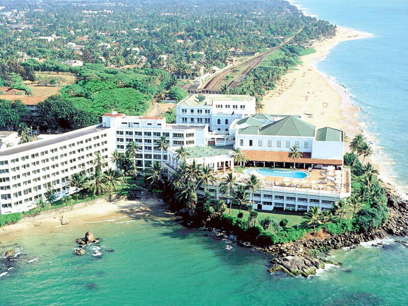 Mount Lavinia Beach