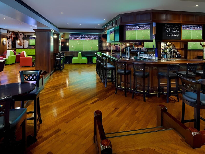 Movenpick Bur Dubai
