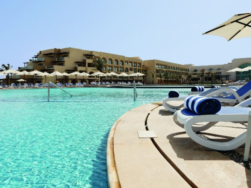 Mövenpick Resort Soma Bay