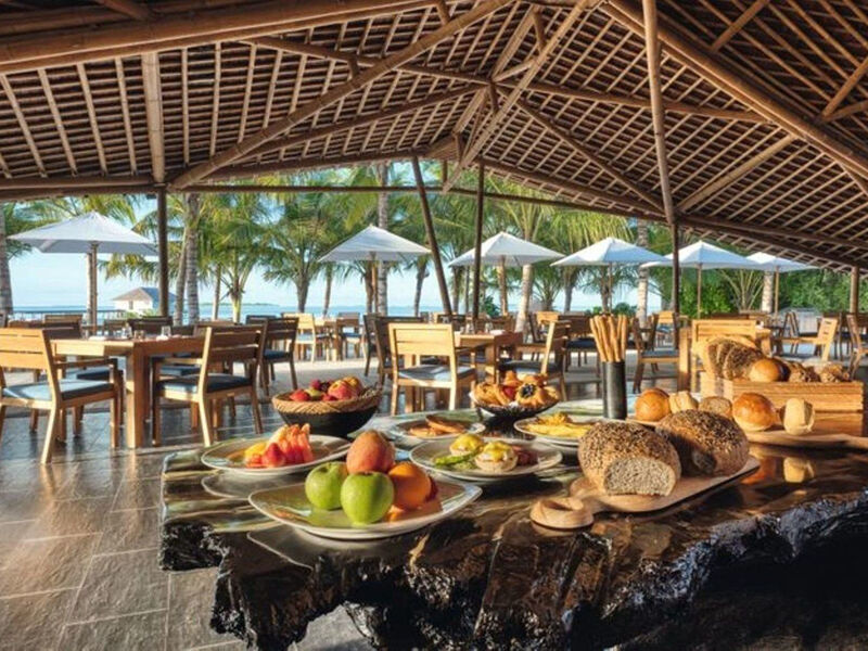 Mövenpick Resort Kuredhivaru