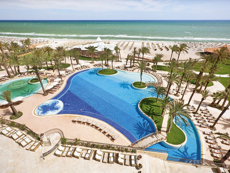 Mövenpick Resort & Spa