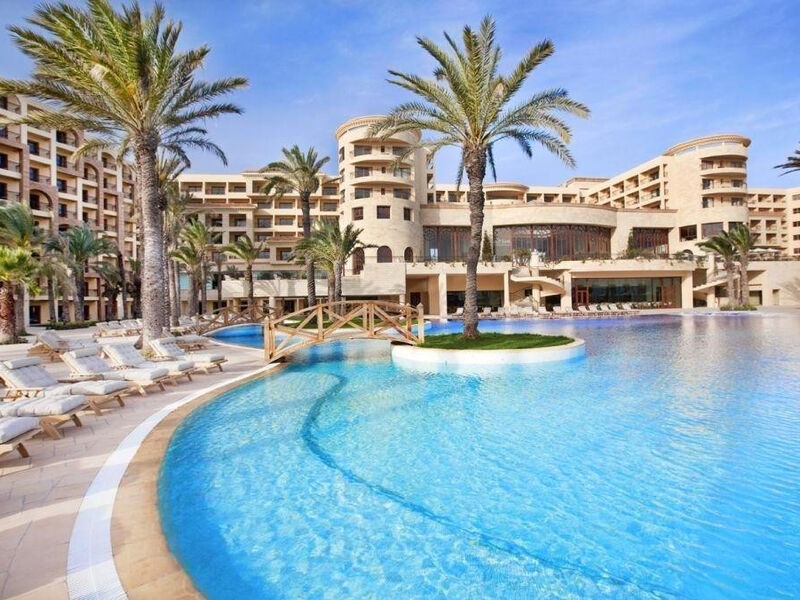 Mövenpick Resort & Marine Spa