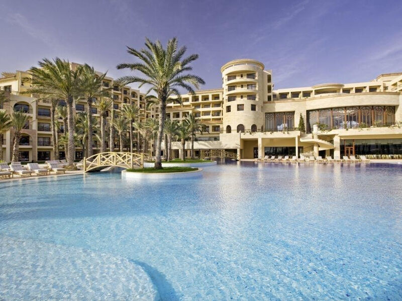 Mövenpick Resort & Marine Spa