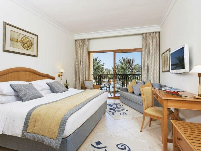 Mövenpick Resort & Marine Spa