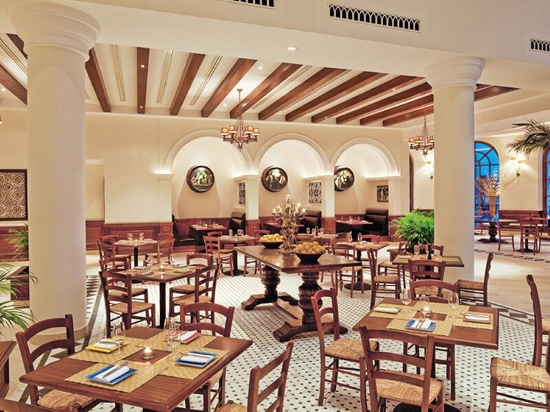 Mövenpick Resort & Marine Spa