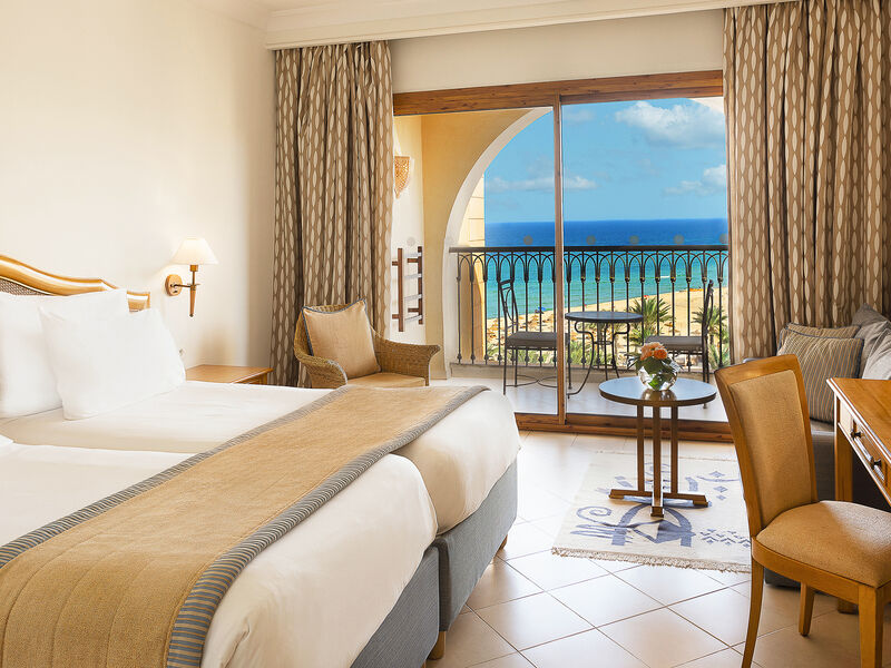 Mövenpick Resort & Marine Spa