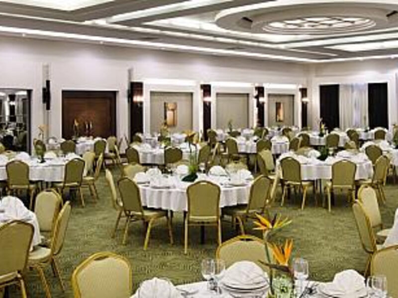 Movenpick Resort