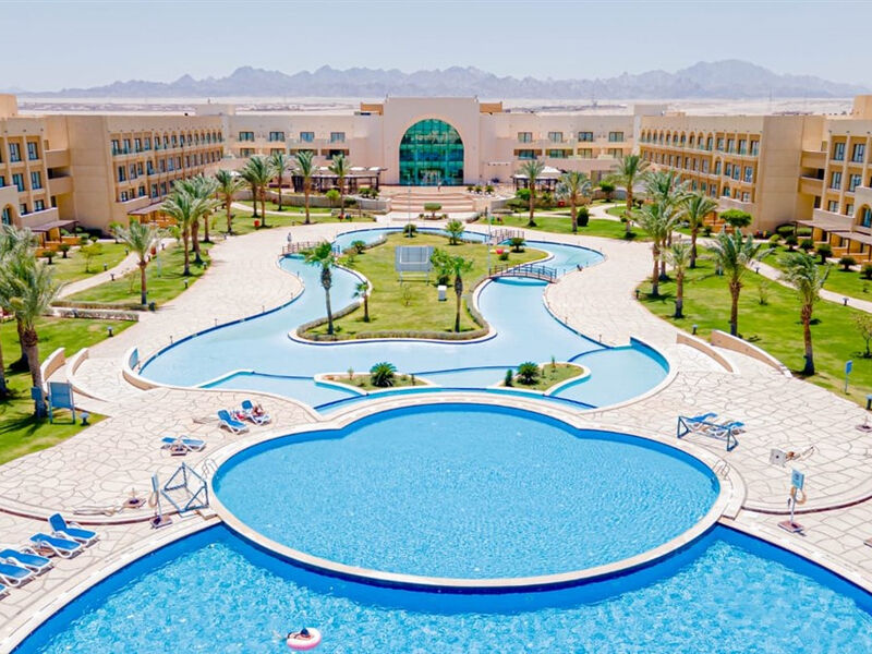 Mövenpick Waterpark Resort & Spa Soma Bay