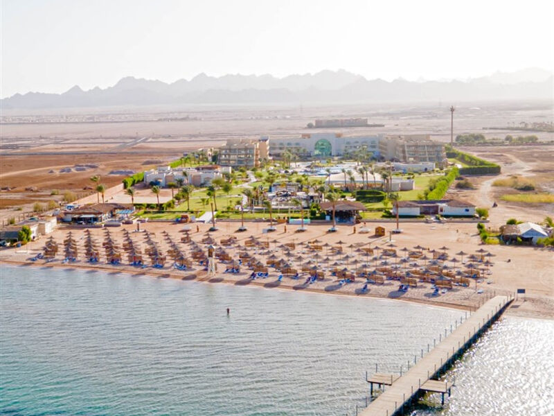 Mövenpick Waterpark Resort & Spa Soma Bay