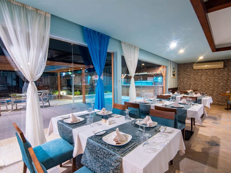 Mövenpick Waterpark Resort & Spa Soma Bay