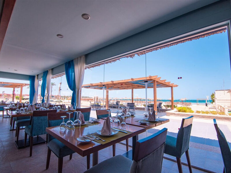 Mövenpick Waterpark Resort & Spa Soma Bay