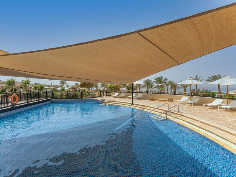 Mövenpick Resort & Spa Tala Bay