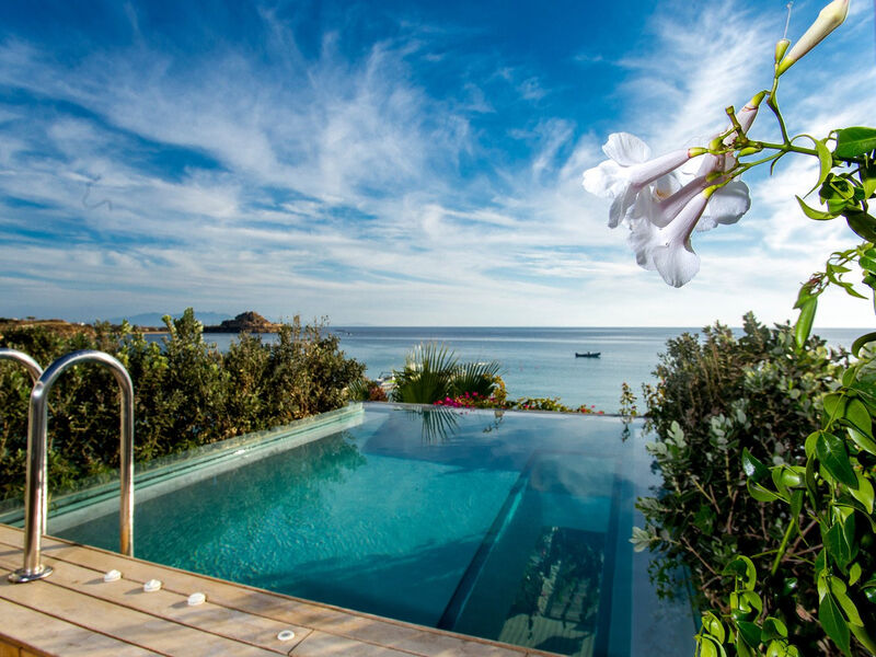 Mykonos Dove Beach