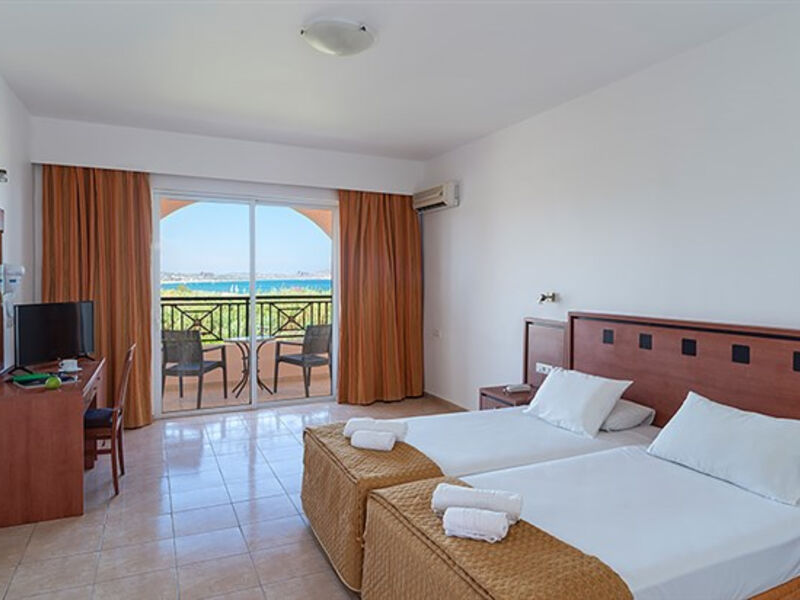 Myrina Beach